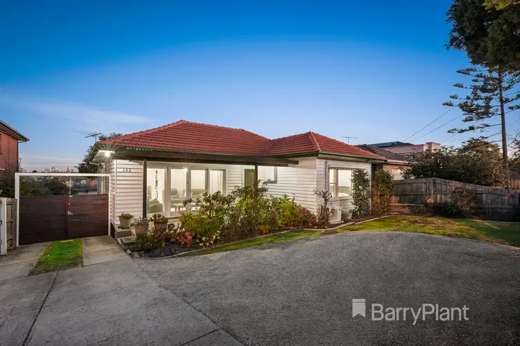 122 Thompsons Road, Bulleen VIC 3105