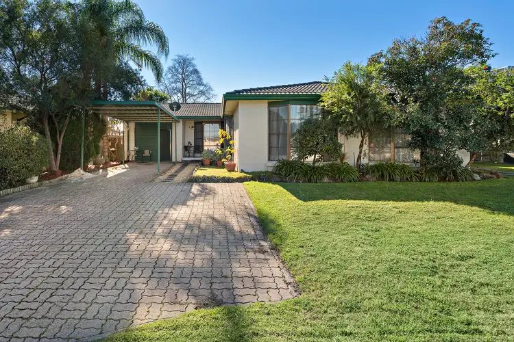 11 Dunbar Avenue, Werrington County NSW 2747