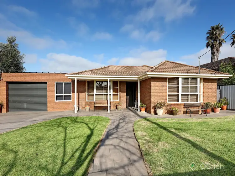 6 Tatiara Avenue, Clarinda VIC 3169