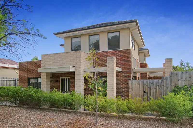 Main view of Homely townhouse listing, 1/19 Croft Crescent, Reservoir VIC 3073