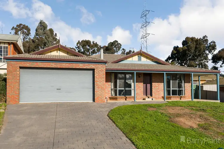 12 Proud Terrace, Flora Hill VIC 3550