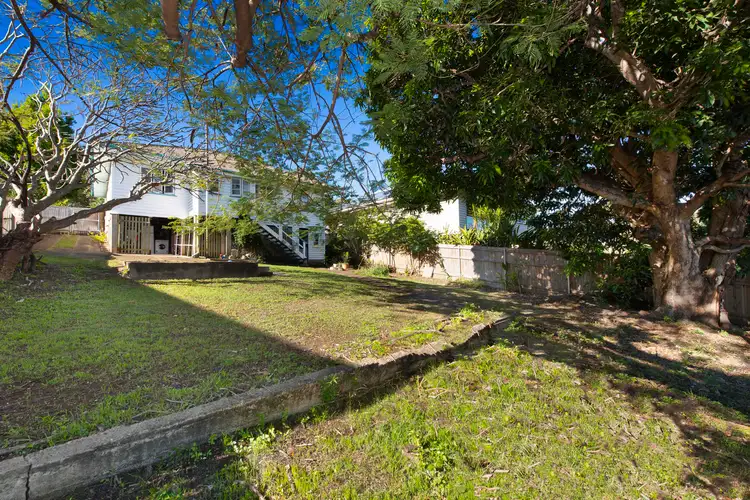 29 Emma Street, Holland Park West QLD 4121