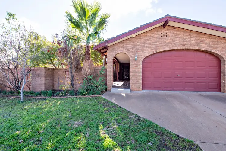61 Oxley Circle, Dubbo NSW 2830