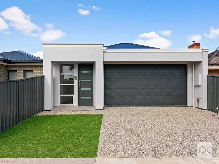10 Percy Street, Seaton SA 5023