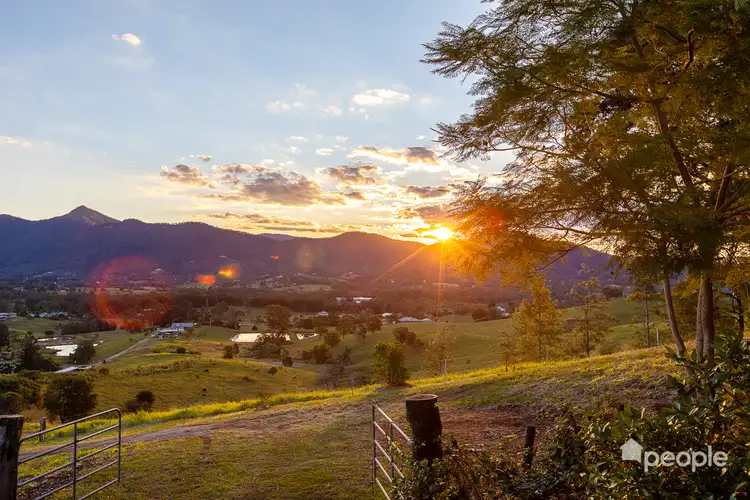 160 Kundes Road, Mount Samson QLD 4520