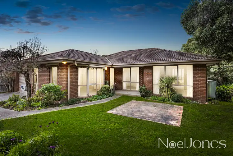 2/95 Mount View Parade, Croydon VIC 3136