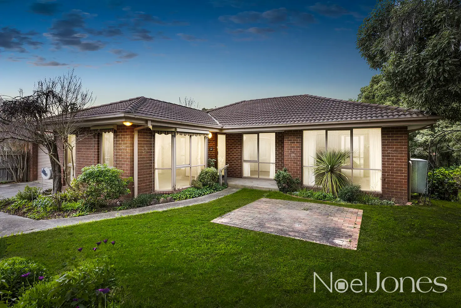 Main view of Homely unit listing, 2/95 Mount View Parade, Croydon VIC 3136