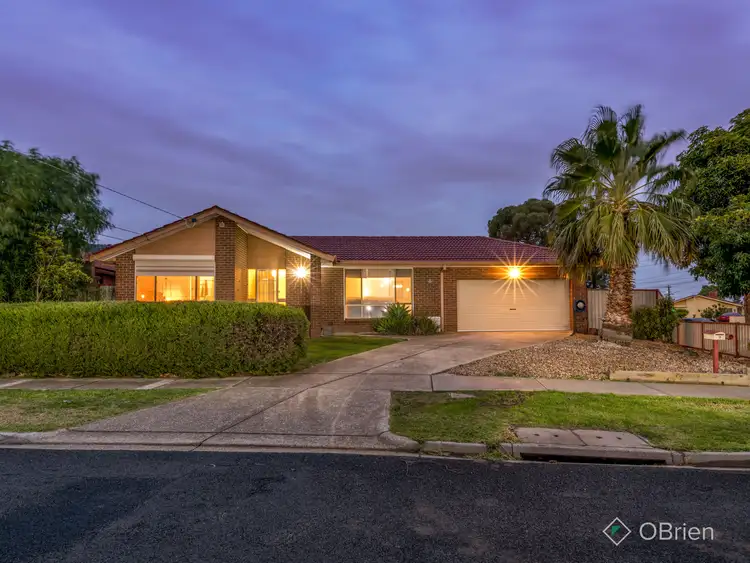 9 Tremaine Avenue, Kings Park VIC 3021