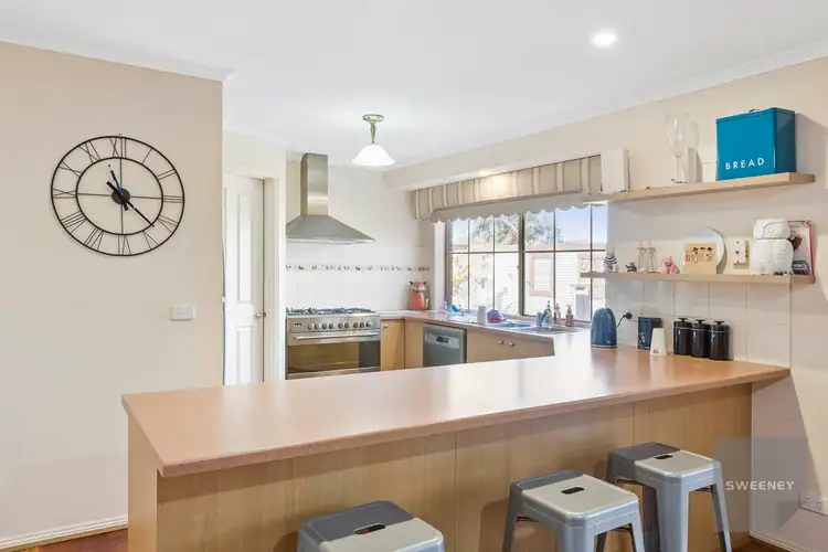 Fifth view of Homely house listing, 7 Eyrie Court, Hopetoun Park VIC 3340
