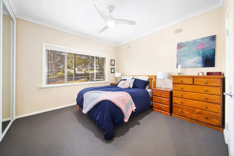 Sixth view of Homely house listing, 13 Edgecliff Place, Engadine NSW 2233