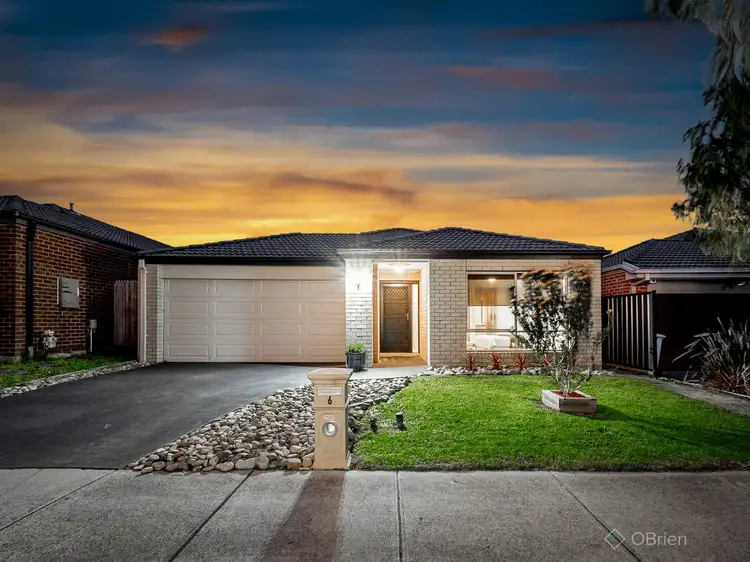 6 Palomino Avenue, Clyde North VIC 3978