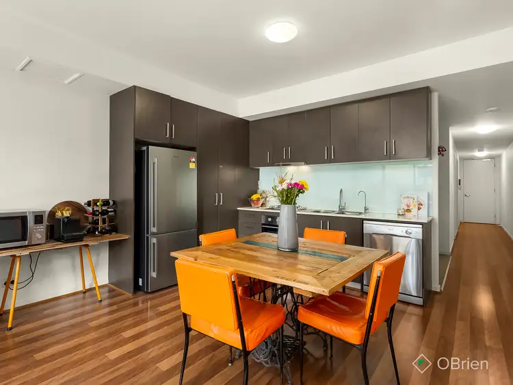 2/82 Epping Road, Epping VIC 3076