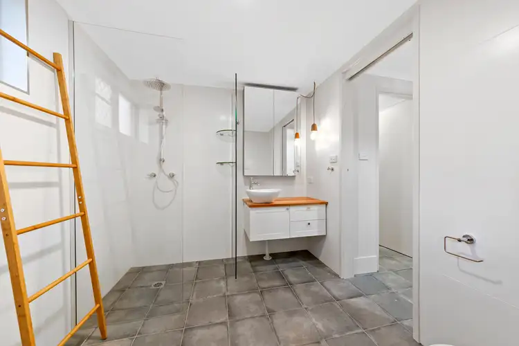 Fourth view of Homely unit listing, 7/12-20 Kinarra Avenue, Wyoming NSW 2250
