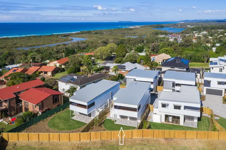 Second view of Homely house listing, 2/4-6 Roundhouse Place, Ocean Shores NSW 2483