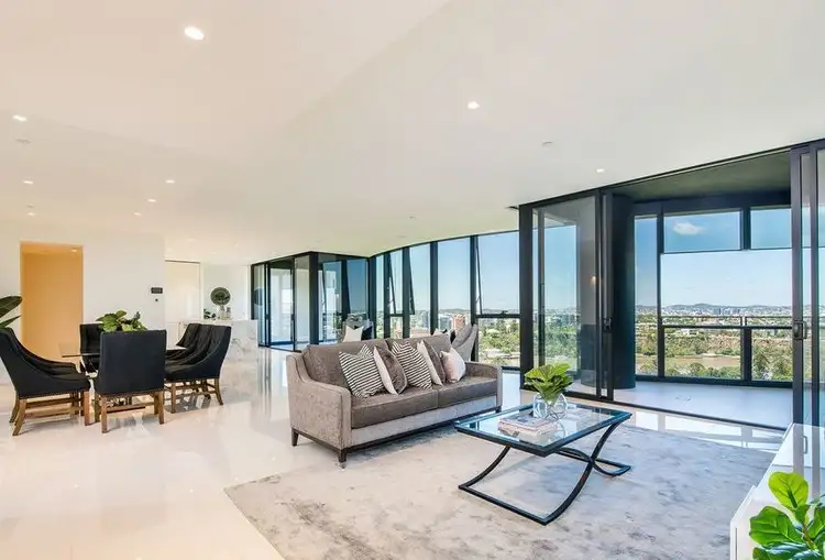 Level 19/1903/140 Alice Street, Brisbane City QLD 4000