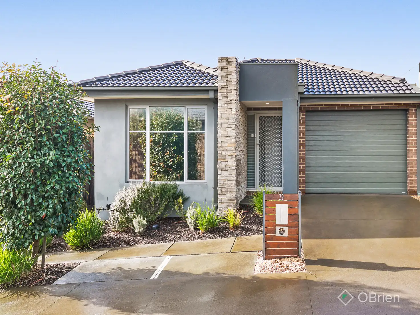 Main view of Homely unit listing, 29 Botany Drive, Carrum Downs VIC 3201