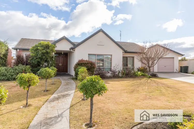 3 Coughlin Court, Horsham VIC 3400