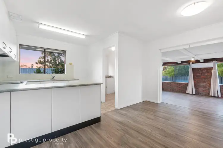 16 Squire Avenue, Heathridge WA 6027