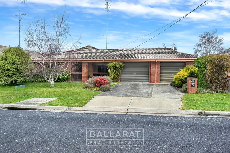 9 Parkwood Street, Alfredton VIC 3350