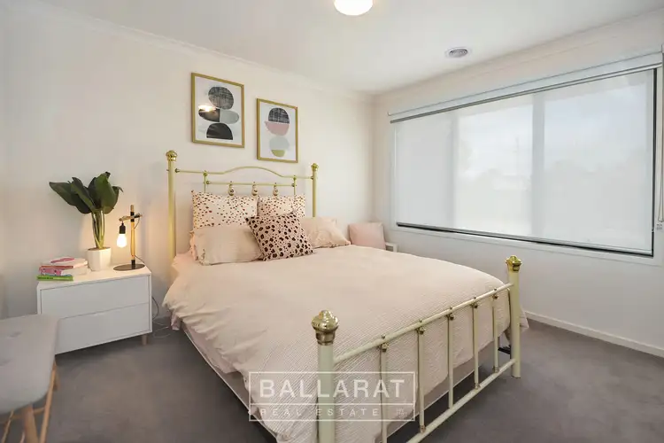 Sixth view of Homely house listing, 1 Rogers Street, Maryborough VIC 3465