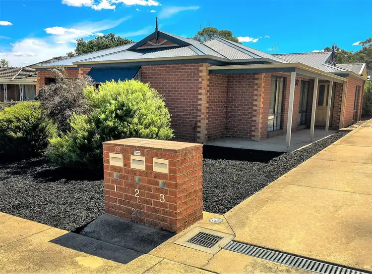 1/24 Kirby Street, Golden Square VIC 3555