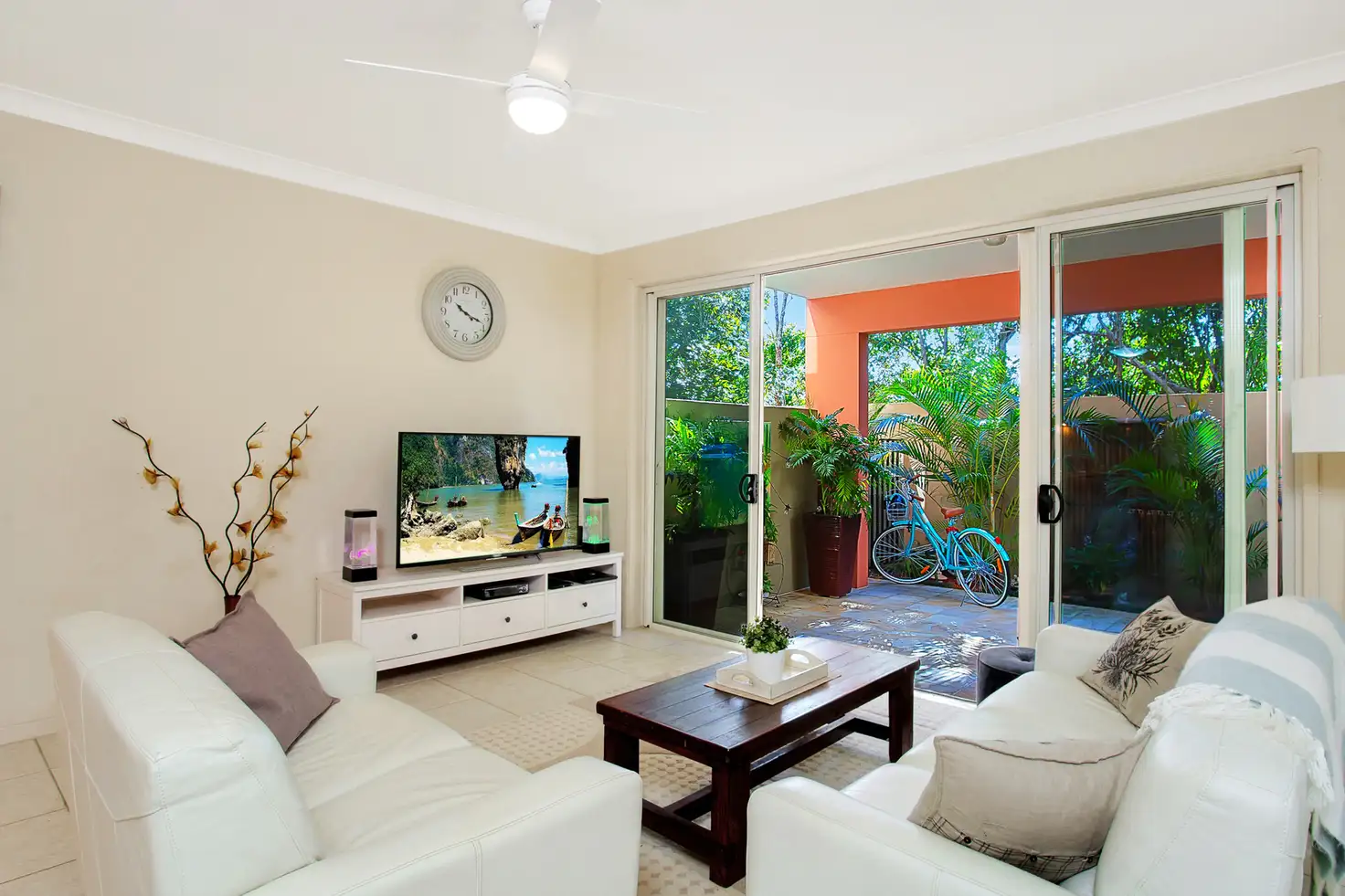 Main view of Homely unit listing, 1002/1 The Cove Crescent, Carrara QLD 4211