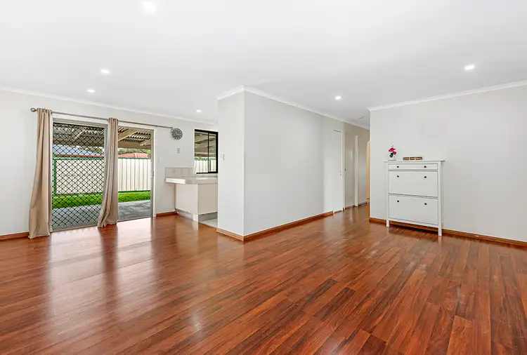 Second view of Homely house listing, 4 Ginninderra Court, Loganholme QLD 4129