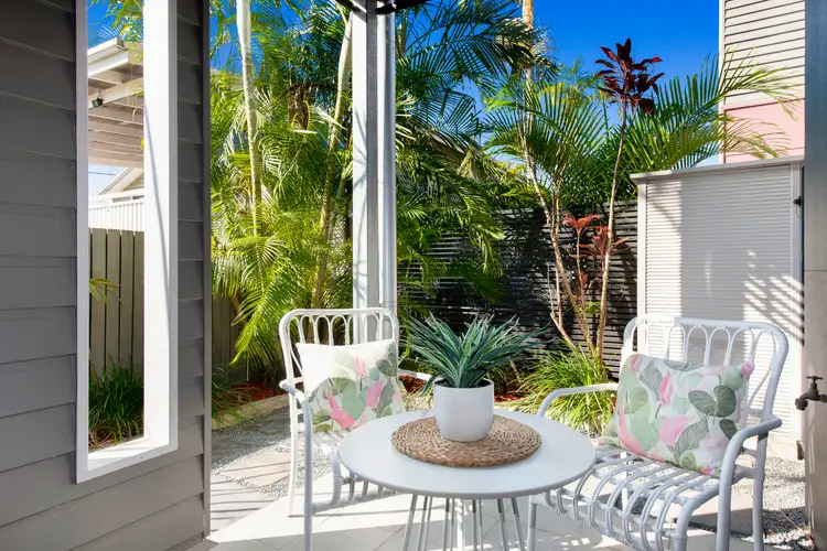 Second view of Homely townhouse listing, 3/46 Jenolan Avenue, Hawthorne QLD 4171
