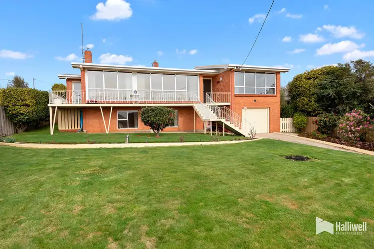 2 Morse Place, Devonport TAS 7310