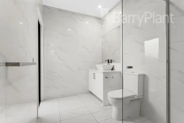 Third view of Homely townhouse listing, 2/373 Waverley Road, Mount Waverley VIC 3149