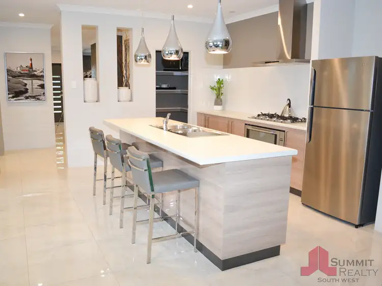 Sixth view of Homely house listing, 136 Grand Entrance, Australind WA 6233