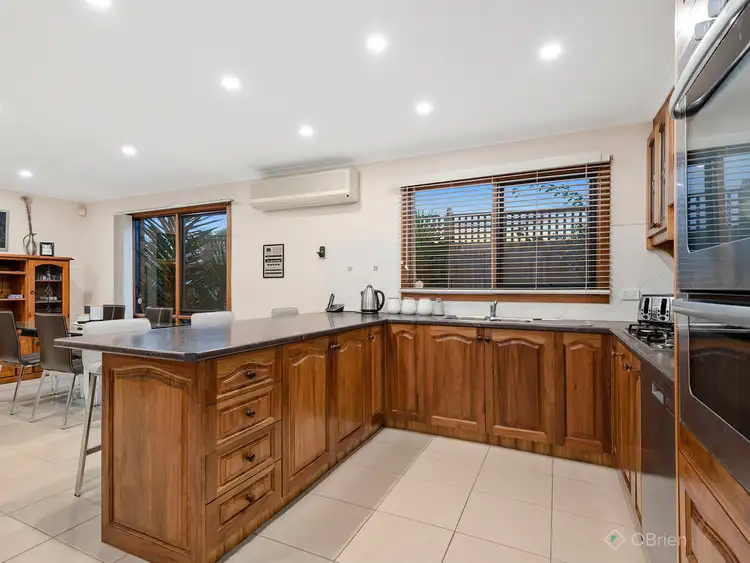 Third view of Homely house listing, 32 Huxley Crescent, Endeavour Hills VIC 3802