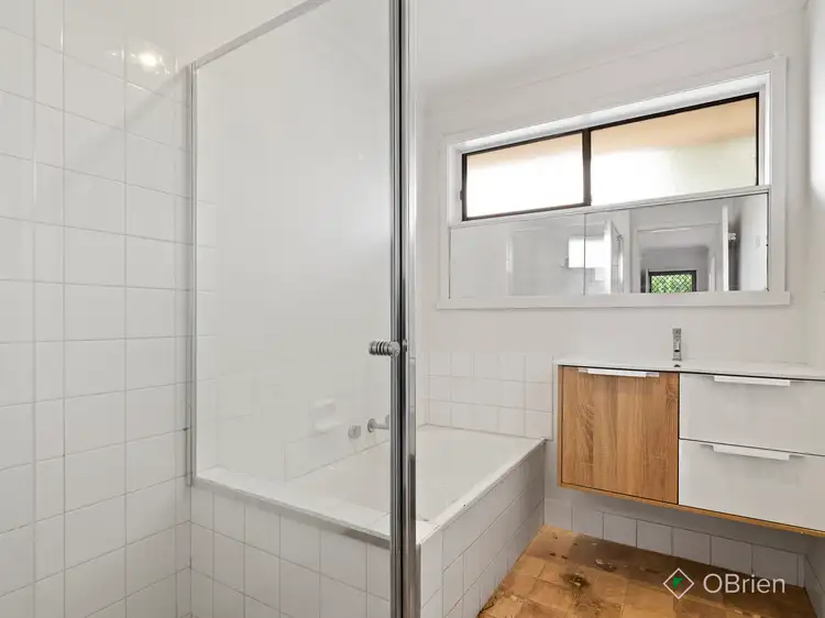 Sixth view of Homely unit listing, 4/1 Sunray Avenue, Cheltenham VIC 3192