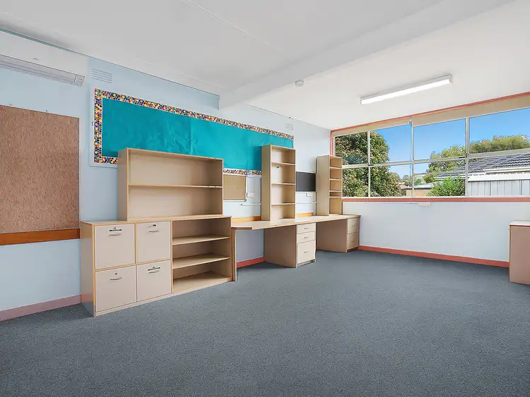 Fifth view of Homely house listing, 257 Roslyn Road, Highton VIC 3216