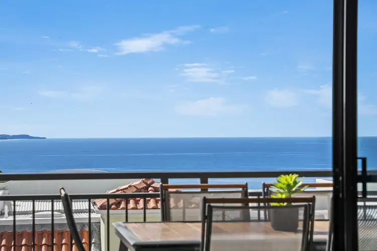 5/1 Bay Terrace, Coolum Beach QLD 4573