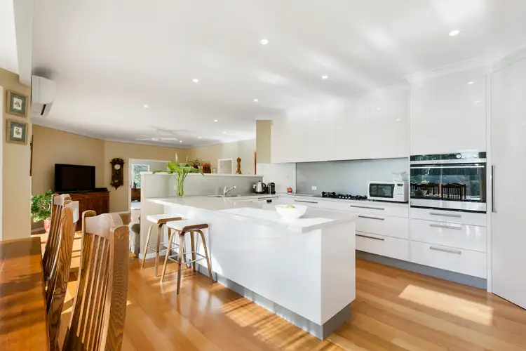 Second view of Homely house listing, 5 Parkland Close, Frankston South VIC 3199