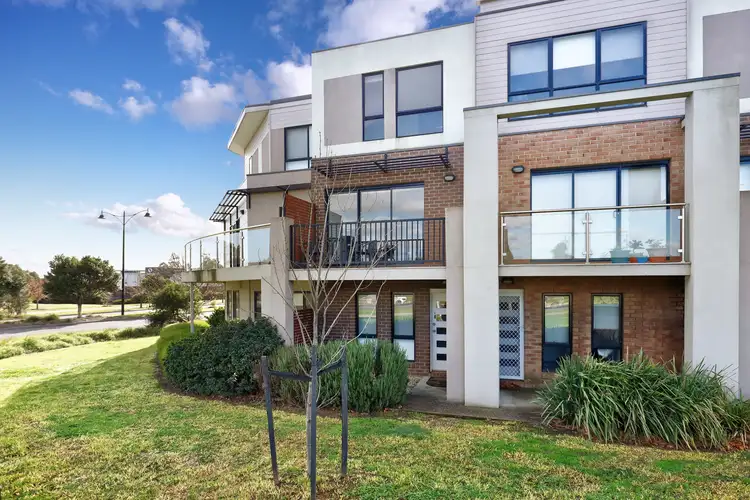Second view of Homely house listing, 26/8 Moresby Court, Craigieburn VIC 3064