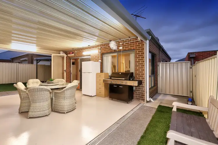 Seventh view of Homely house listing, 31 Tusmore Rise, Craigieburn VIC 3064