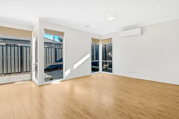 Fourth view of Homely house listing, 19 Clapham Way, Craigieburn VIC 3064