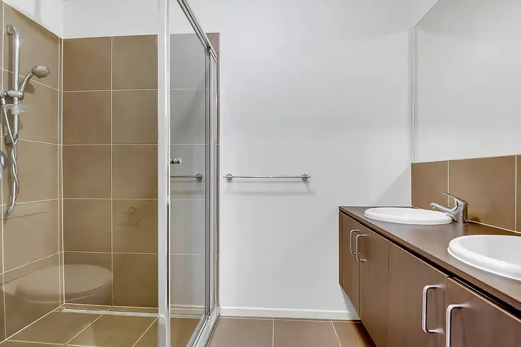 Fifth view of Homely house listing, 19 Clapham Way, Craigieburn VIC 3064