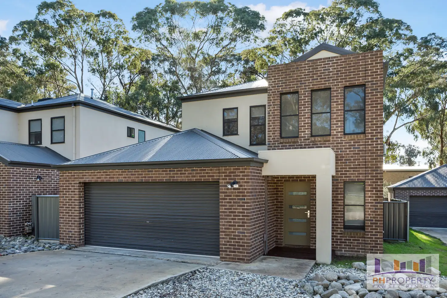 Main view of Homely townhouse listing, 2/12A Lawson Street, Spring Gully VIC 3550