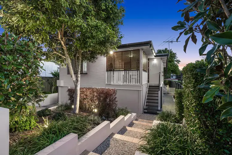 18 Carbethon Street, Manly QLD 4179
