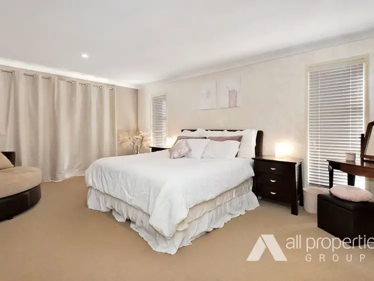 Second view of Homely house listing, 5 Kondalilla Close, Parkinson QLD 4115