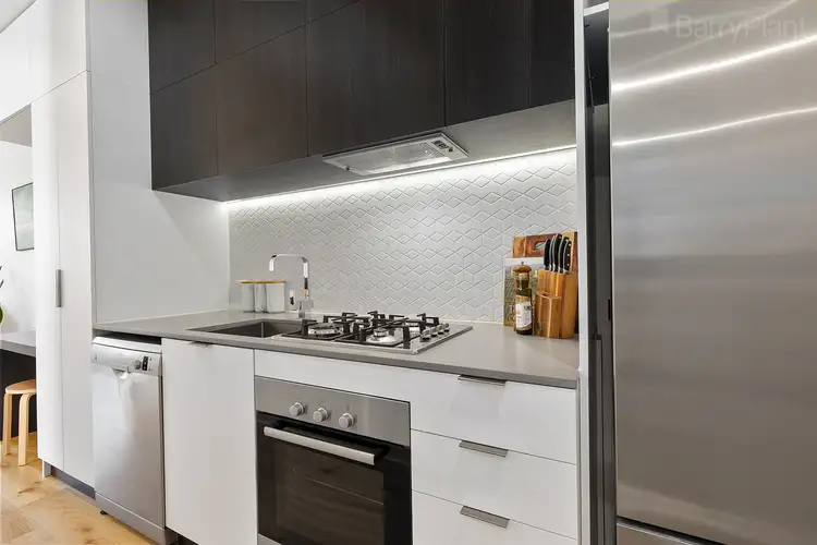 Third view of Homely apartment listing, 5/10 Zenith Rise, Bundoora VIC 3083