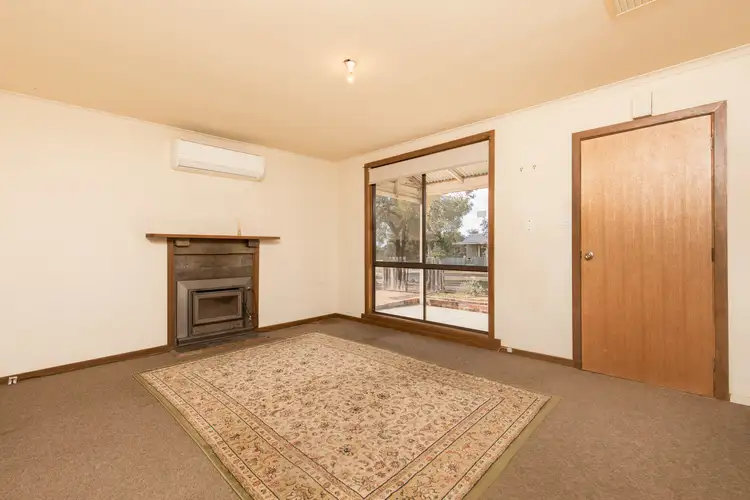 Second view of Homely house listing, 4 Cedar Street, Red Cliffs VIC 3496
