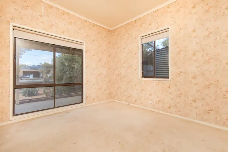 Fifth view of Homely house listing, 4 Cedar Street, Red Cliffs VIC 3496