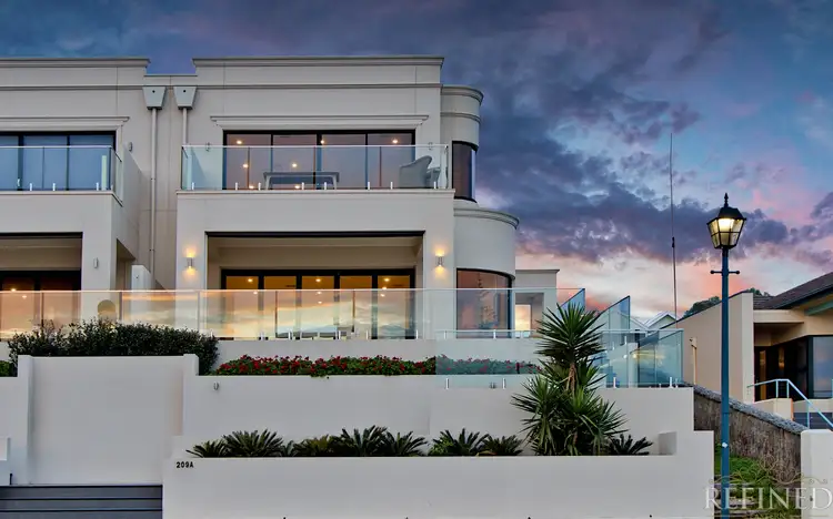 209a Esplanade Esplanade, Seacliff SA 5049