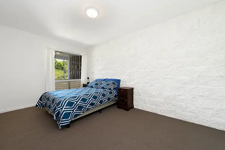 Fourth view of Homely unit listing, 2/44 Alpha Street, Taringa QLD 4068