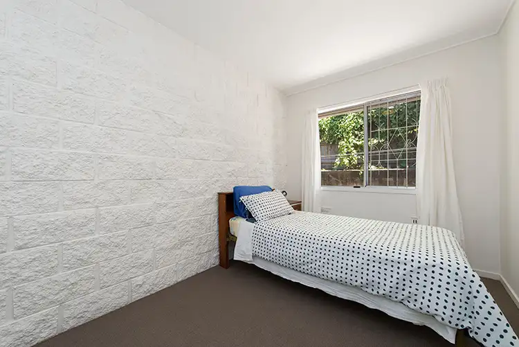 Fifth view of Homely unit listing, 2/44 Alpha Street, Taringa QLD 4068