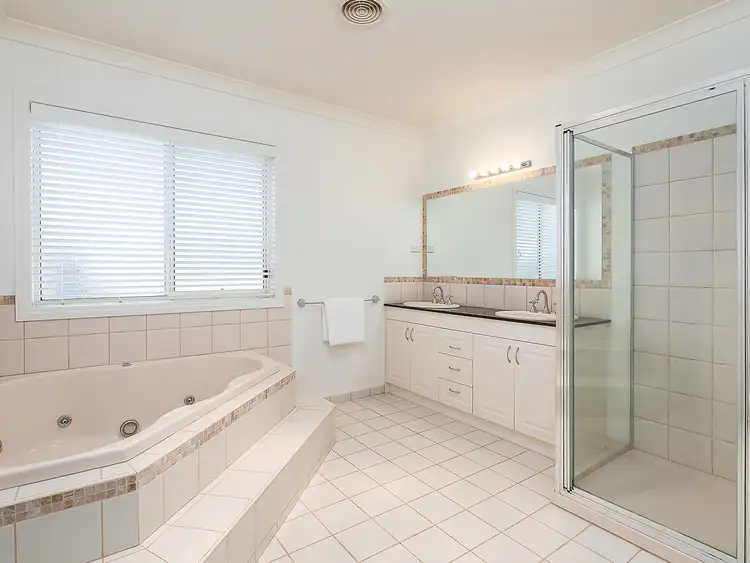 Fifth view of Homely townhouse listing, 6/157-159 Barrabool Road, Highton VIC 3216